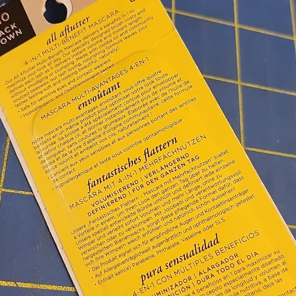 Burt's Bees 1810 Black Brown Mascara 9g New Sealed Package